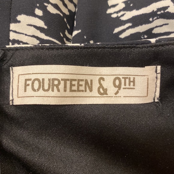 Fourteen & 9th Women’s Romper Size Large - Picture 8 of 11